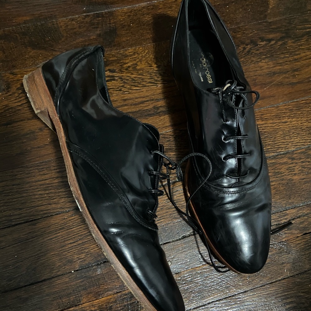 Sergio Rossi brogues